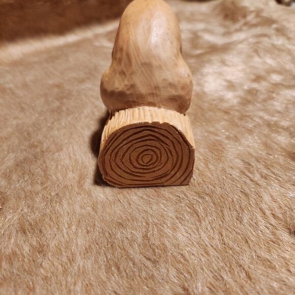 Hand-Carved Wooden Bear On Log Figurine Signed Rustic Whimsy Cottage Cabin - Picture 7 of 7